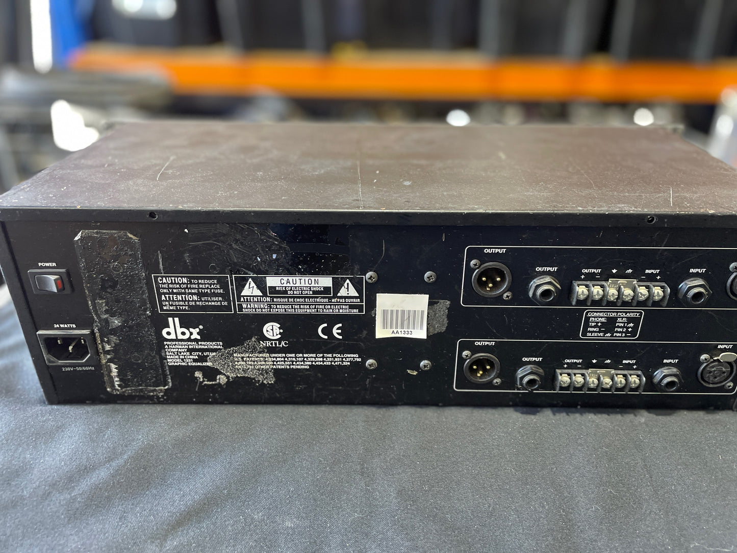 DBX 1231 Stereo Graphic Equaliser